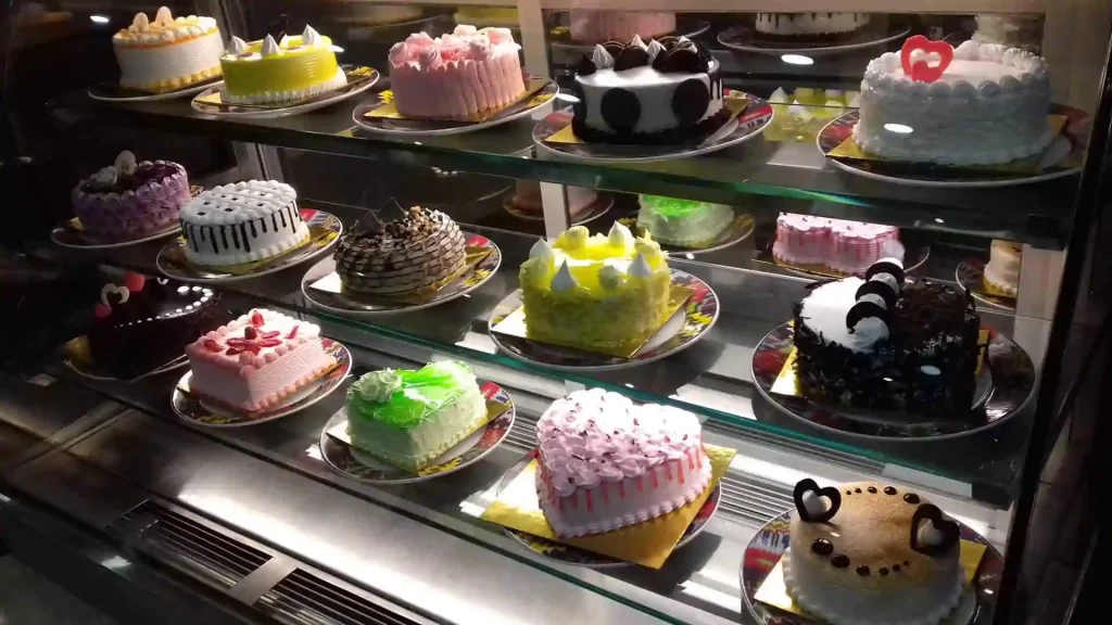 Through Cake Delivery Singapore, Have Fun with Close Ones